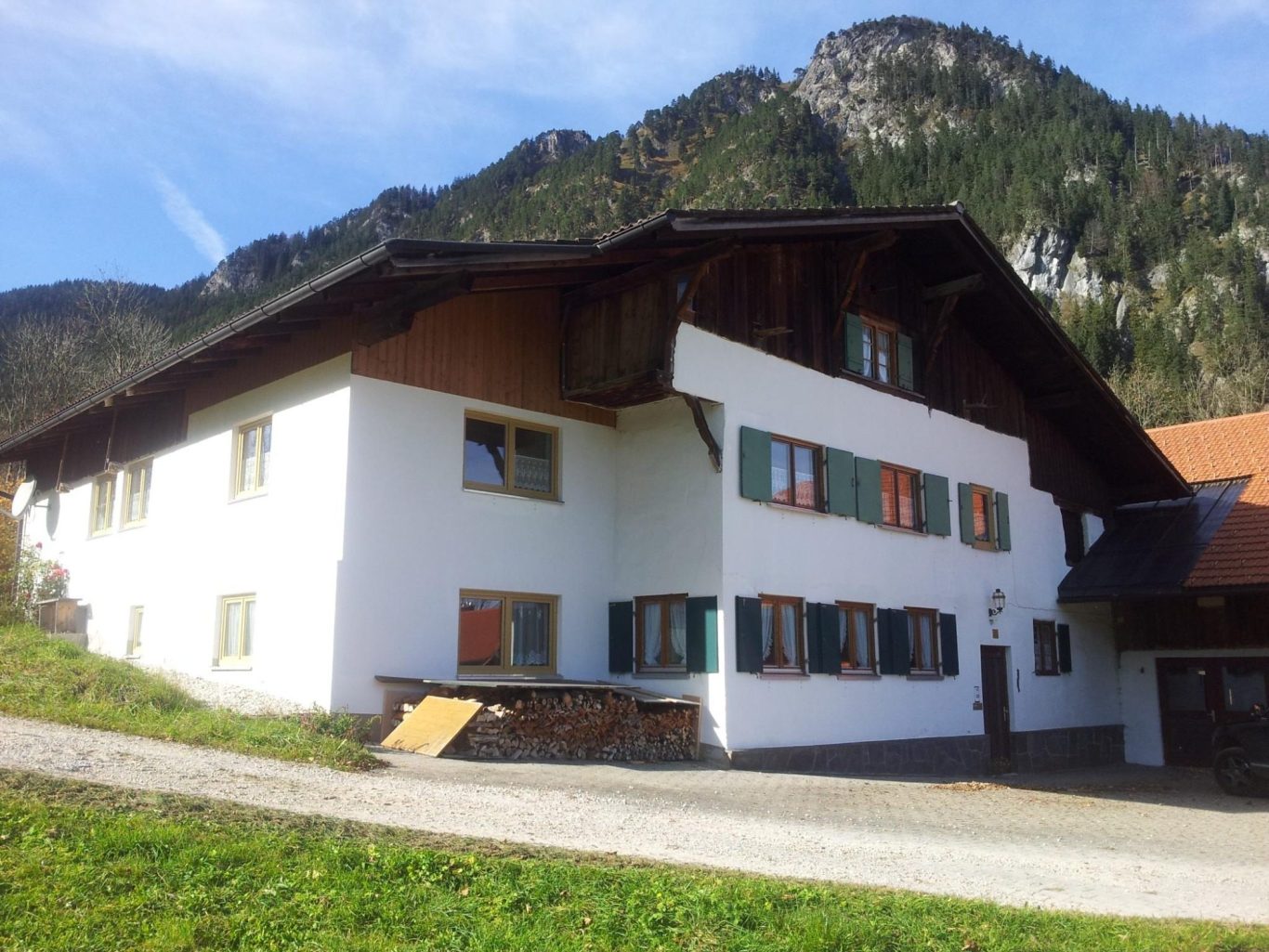 Wohngebäude im Allgäu als Beispiel für eine Energieberatung und energetische Sanierung durch das Ingenieurbüro Katharina Bernhardt Pfronten